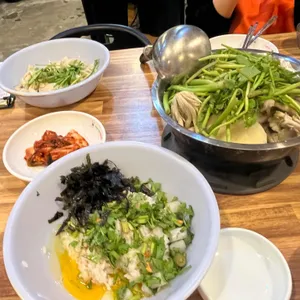 가양 칼국수 버섯매운탕 사진