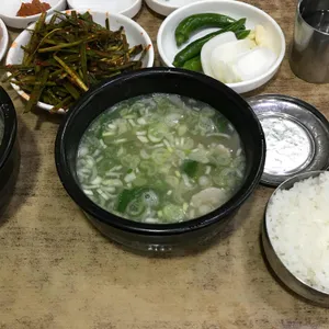 본전돼지국밥 사진