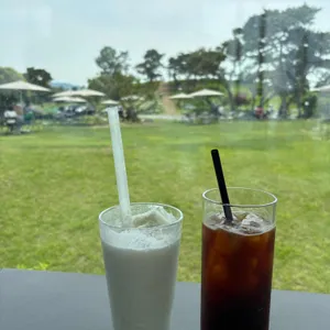 뜬 사진