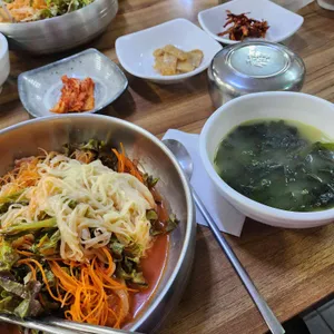 동촌물회미역국 사진