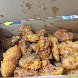 교촌치킨  사진