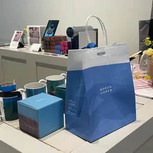 모모스 로스터리&커피바 리뷰 사진