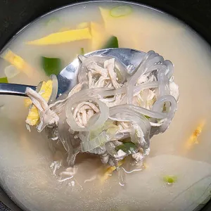 예손가손칼국수 사진