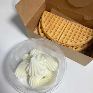 돼지와플&요거트아이스크림 사진