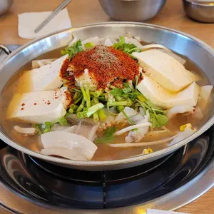 대청얼큰오징어찌개 사진