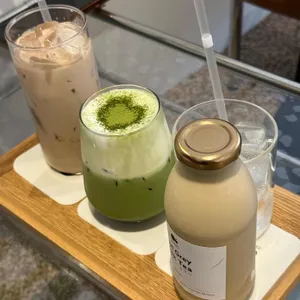 온앤온 사진