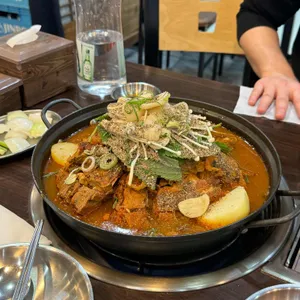 칠형제 감자탕 사진