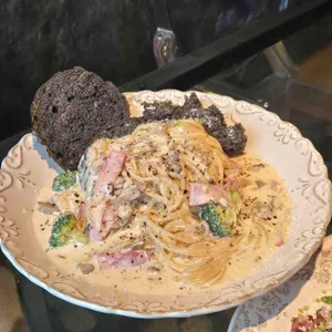 마야 대표 사진