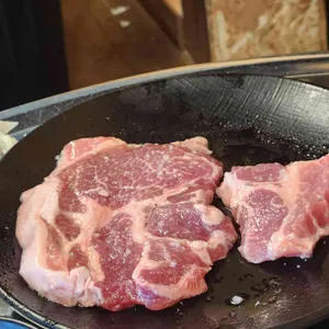 돈미락숯불갈비 사진