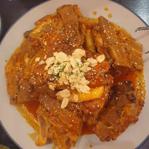 숯불뼈구이 핫뼈감자탕 사진
