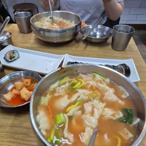 신촌수제비 사진
