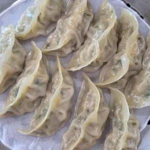 고래밀면 사진