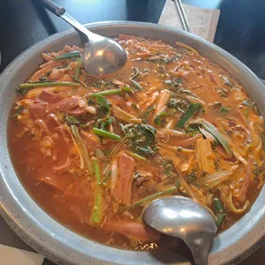 완백부대찌개 사진