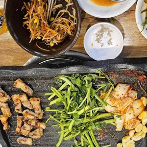 돌미삼 사진