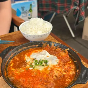 백수의 찬 사진