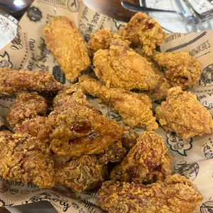훌리치킨 사진