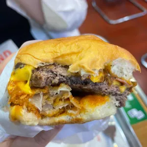 힘난다버거 사진