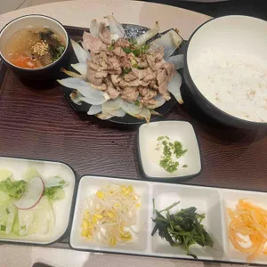 쭈반 사진