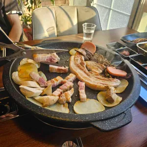 지리산흑돈 사진