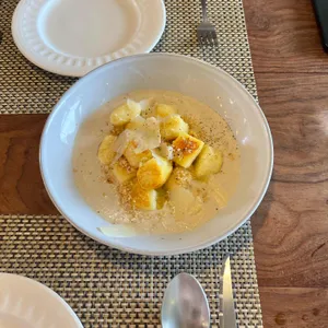 MAERYO TABLE 사진