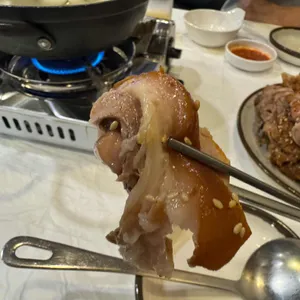 남대문할매왕족발 사진