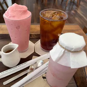 카페  1인칭 사진