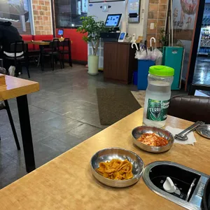 신의주부대찌개 사진