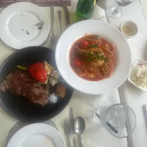 프라움 레스토랑 사진