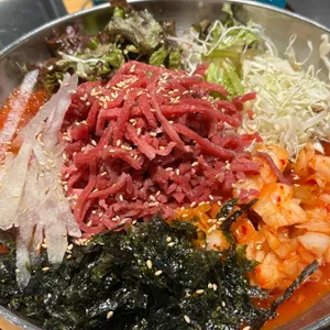 온유월솥뚜껑삼겹살 사진