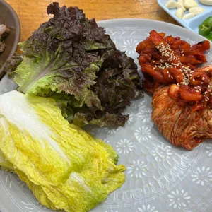 두메골 마늘보쌈 사진