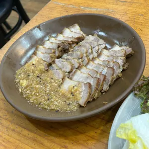 두메골 마늘보쌈 사진