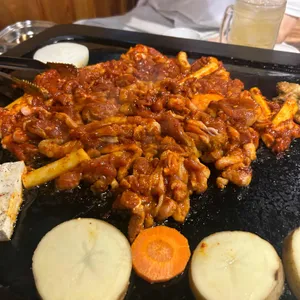 자주오리돌판구이 사진