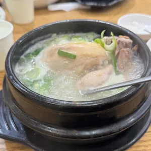 백년토종삼계탕 사진