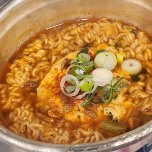 목구멍 사진