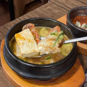 신중돈 사진