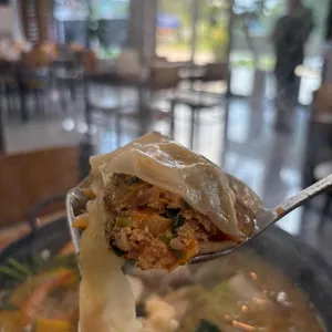 오미오미 수제만두전골&냉면 사진