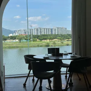 로렐트리 리뷰 사진