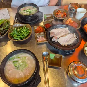 수변최고돼지국밥 사진
