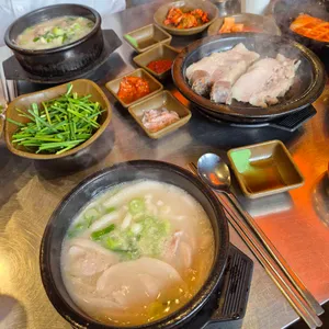 수변최고돼지국밥 사진