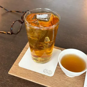 맥파이앤타이거 성수티룸 사진