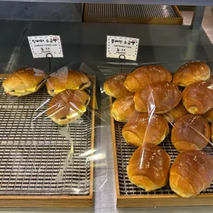 오소리 베이커리 리뷰 사진