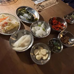 모티 사진