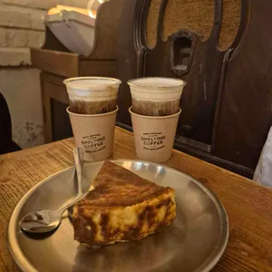 스멜팅커피 사진