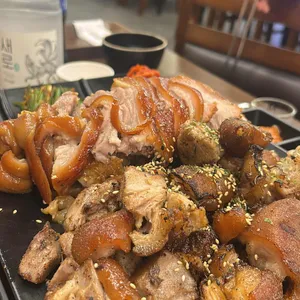 귀한족발 사진