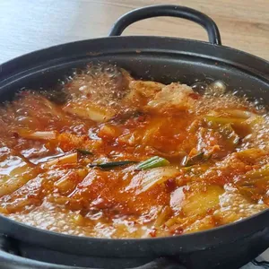 부뚜막김치찌개 사진