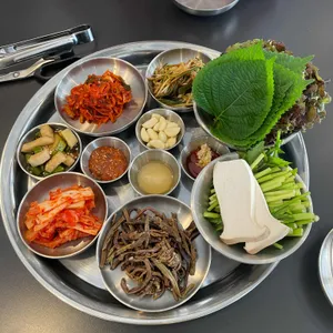 돼지집 사진