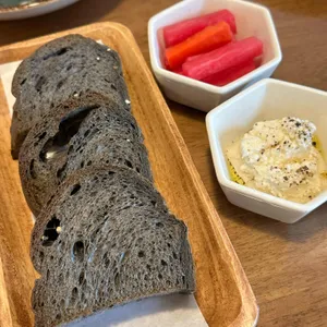 시즌드 사진