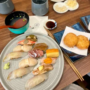 사루 일식당 사진