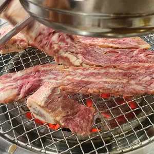 하늘아래 사진