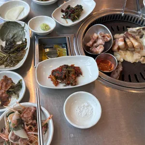 고기로 하나 되는 순간 사진